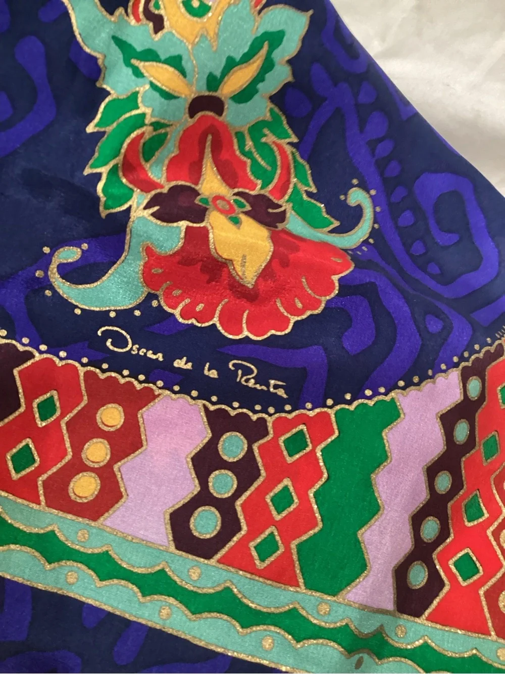 VTG Oscar de la Renta Silk Scarf in MIXED Vibrant colors